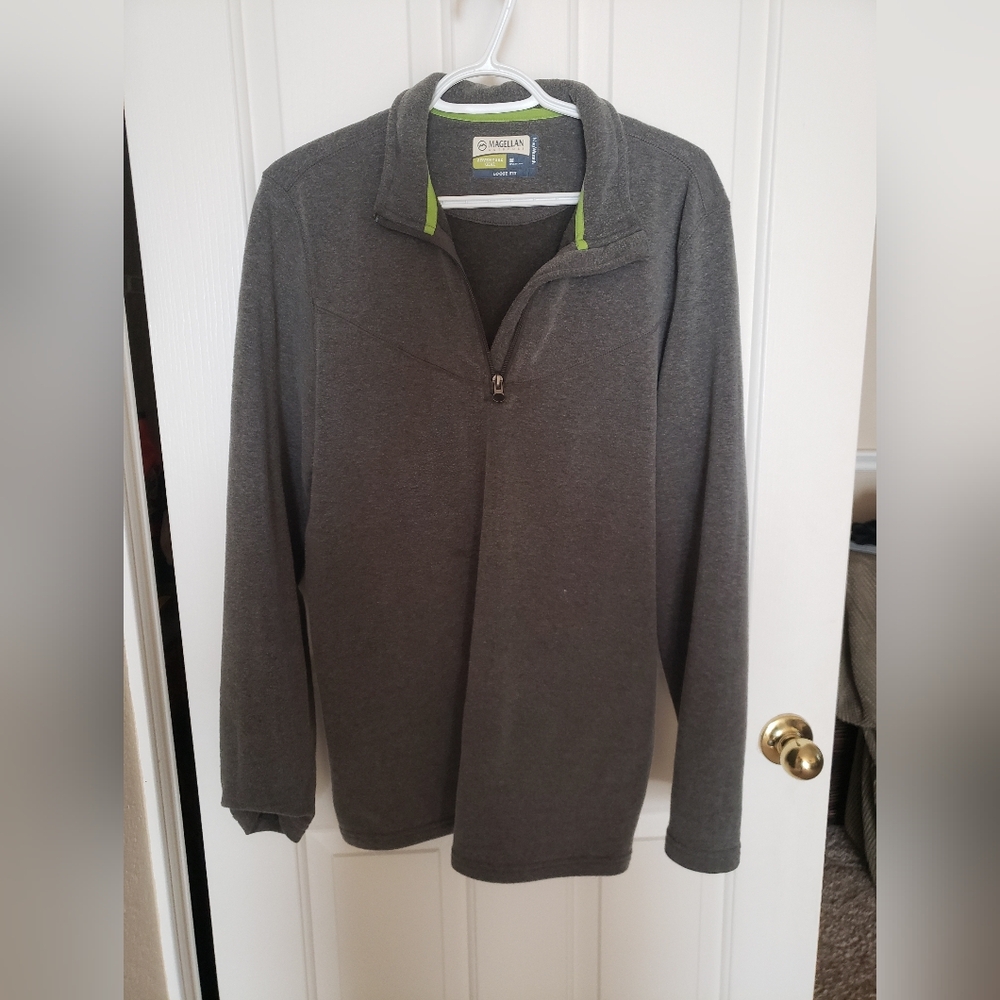 Magellan Outdoor pullover  Gray zipper Loose Mag Wick Adventure Gear Mens